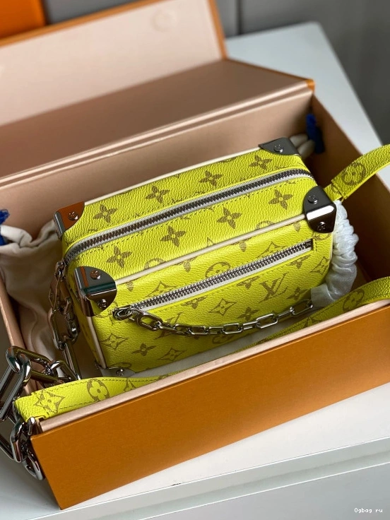 SOFT TRUNK LOUIS VUITTON 0731